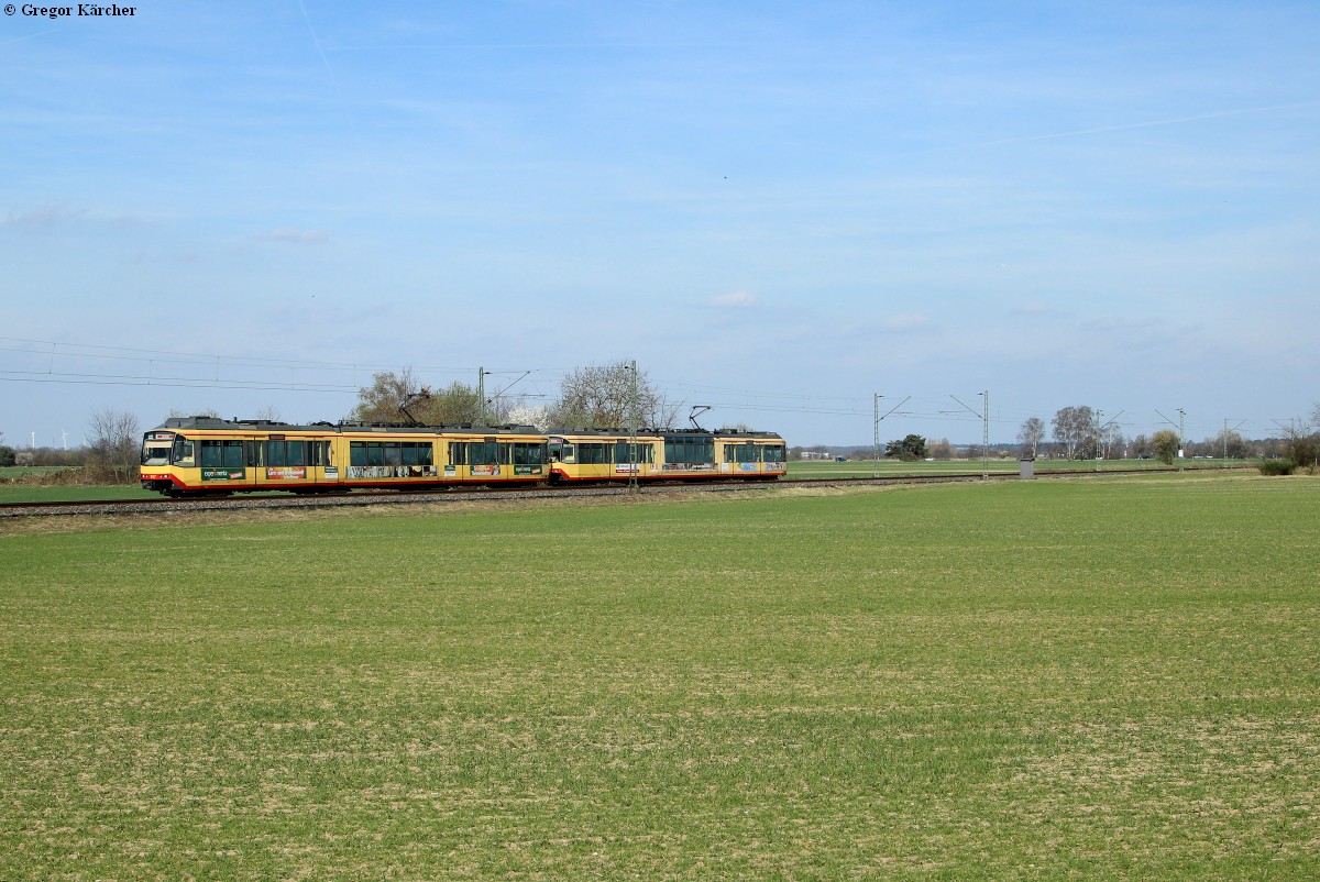 TW 857 und 890 als S32 Menzingen - Freudenstadt Hbf bei Forchheim, 17.03.2014.
