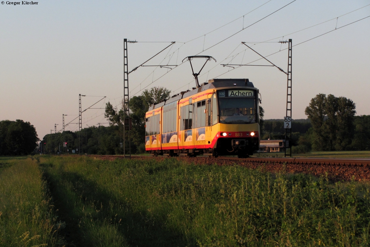 TW 883  AVG-Reisen  bei Ka-Durlach, 25.05.2012.