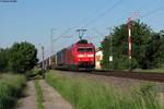 185 125 mit einem KT Richtung Norden an der BK Basheide bei Durmersheim, 25.05.2012.