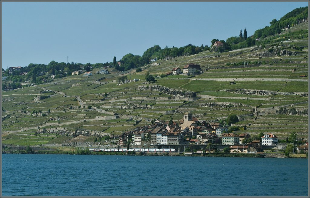 Ein Doppel-Kiss RE Gen�ve - Vevey bei St Saphorin. 
6. Juni 2013