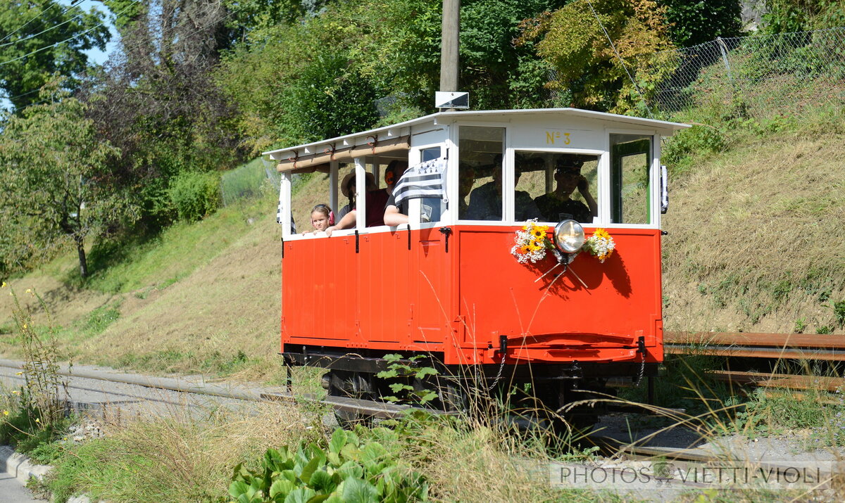 2024.09.07 BC Blonay Chem de Bouricloz.
Véhicules de services Dm 2/2 3 Réseau Breton [Biniou]