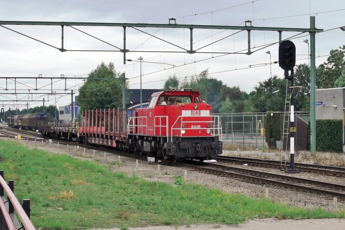 Am 16 Augustus 2013 rangiert 6426 in Blerick.