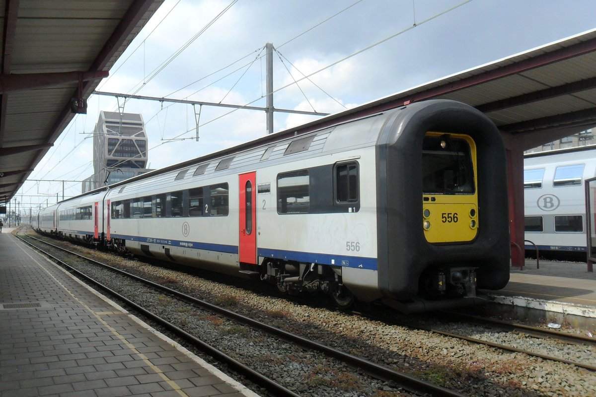 Am 22 Mai 2019 steht SNCB 556 in Hasselt.