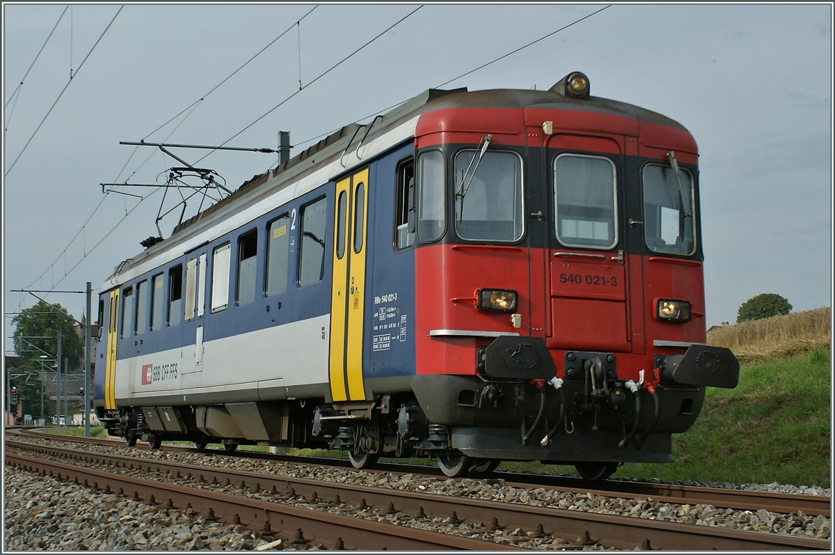 Der RBe 540 021-3 bei Oron. 
10. August 2010
