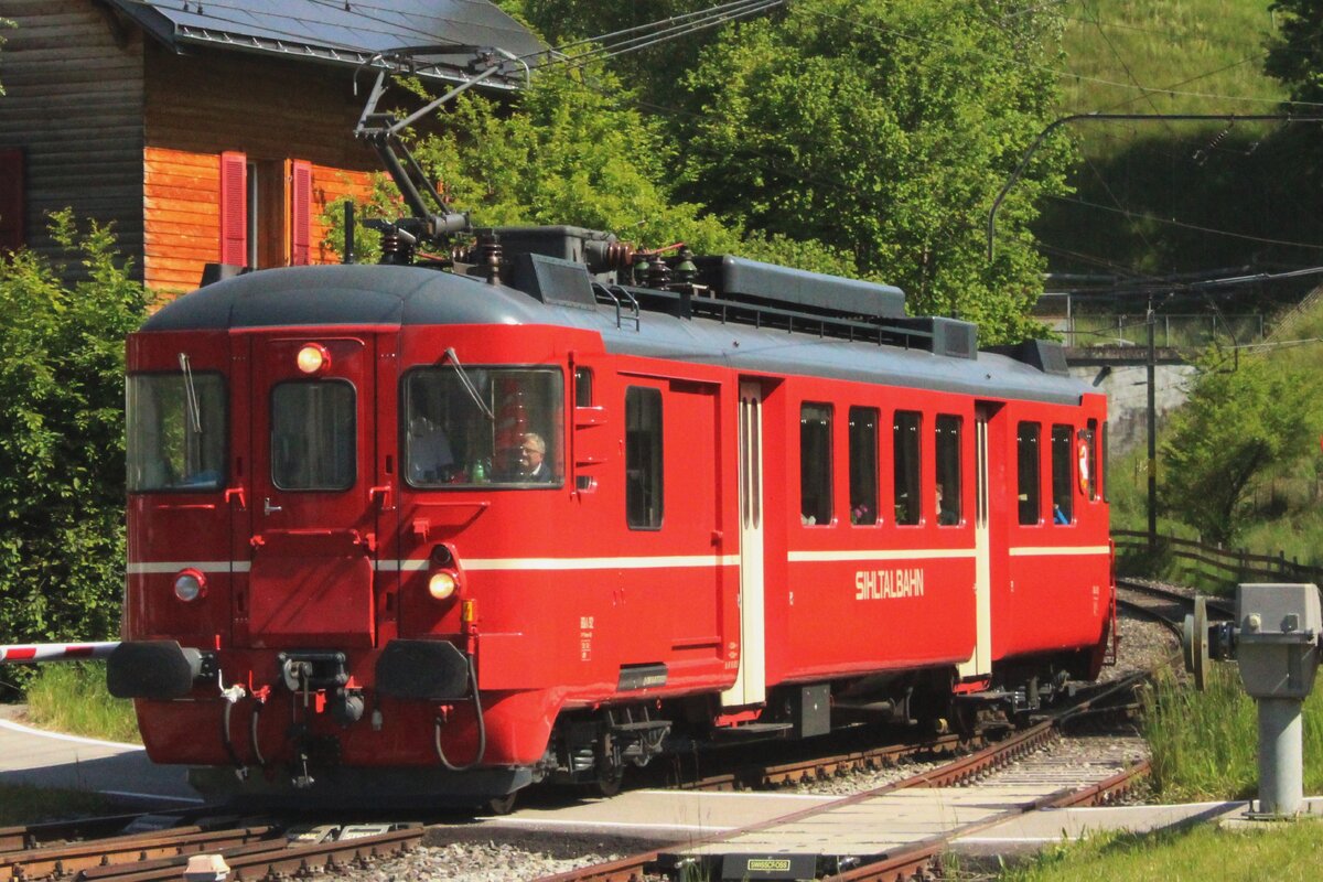 Ex-SZU BDe 4/4 No.92 treft als Sonderleistung aus Huttwill am 18 Mai 2025 in S�miswald-Gr�nen ein.