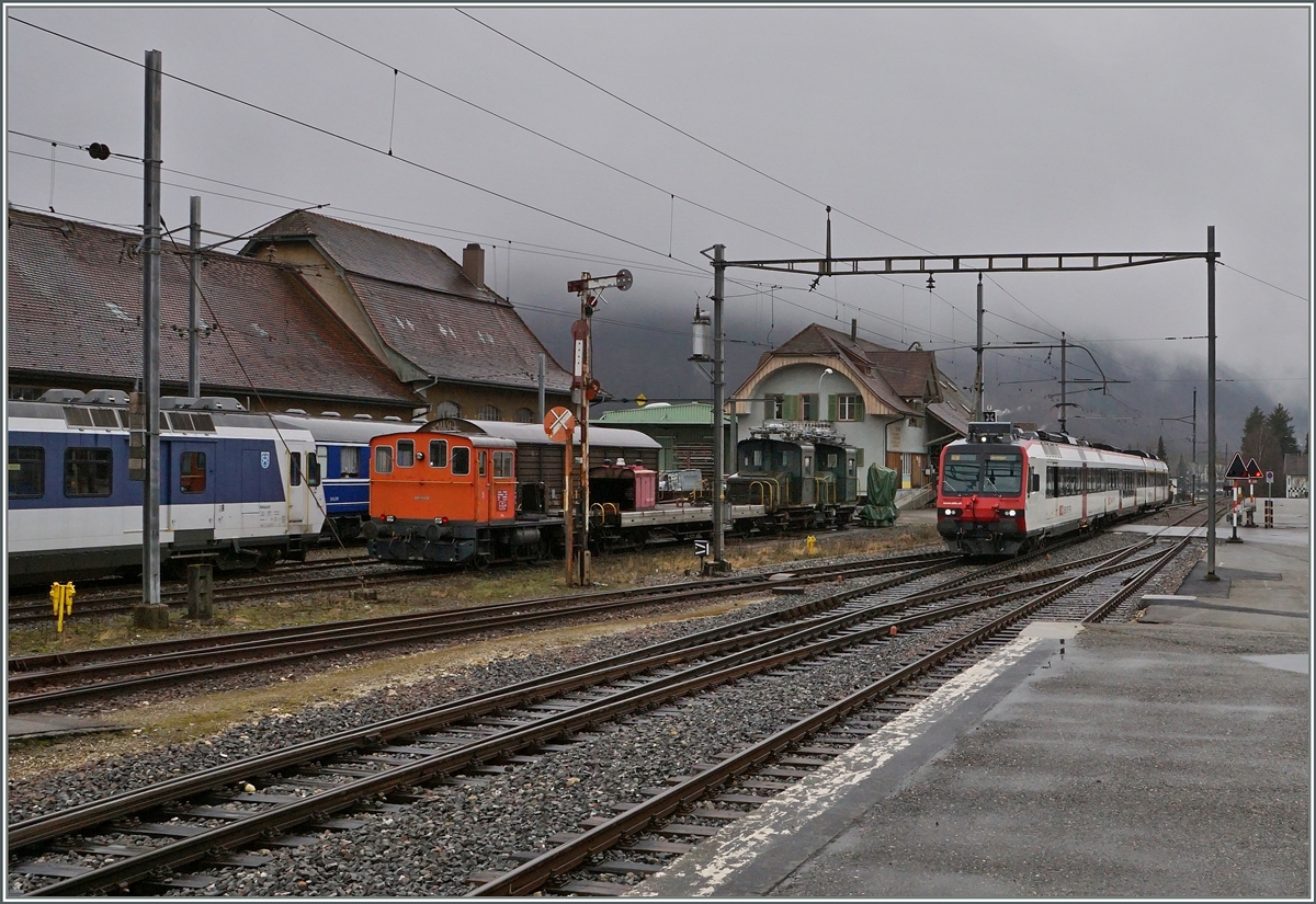 Obwohl nun SBB Domino Züge den Verkehr auf der OeBB übernommen haben gibt es in Balsthal noch so manches Detail zu entdecken. 
5. März 2016