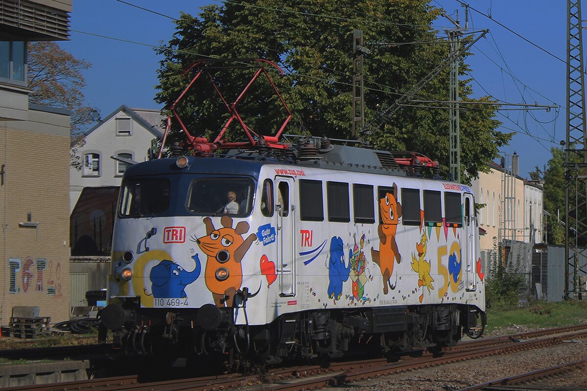 TRI Mauslok 110 469 bietet am 19 September 2025 in Göppingen während die Märklintage gerne Kabinenfahrten an.