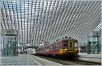 Die AM (Automotrice) 62 176 (Baujahr 1962) steht in Stefans Lieblignsbahnhof Li�ge Guillemins und wartet auf die Abfahrt nach Ans.