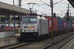 Weit weg von haus: Lineas 186 291 zieht der Austria-Express -Teil des GXN-Netwerks- durch Linz Hbf (�berraschend durch Gleis 11) richtung Wien am 20 Mai 2023.