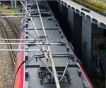 Schweizer Technik in Skandinavien, hier in der d�nischen Hauptstadt Kopenhagen beim K�benhavns Hovedbaneg�rd (Kopenhagen Hauptbahnhof) �ber den Gleisen der S-Bahn (S-tog, d�nisch f�r S-Zug) sind