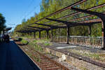 Nicht sehr einladend, der Bahnhof L�beck-Travem�nde Hafen (Hafenbahnhof) am 21 April 2026.