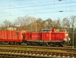 Die 714 003-1 (eigentlich laut NVR-Nummer 92 80 1212 235-6 D-DB) der DB Netz Notfalltechnik, ex DB 714 235-9, ex DB 214 235-4, ex DB 212 235-6, ex DB V 100 2235, ist am 27.12.2015 beim Hbf Mannheim