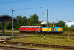 Die 212 047-5 (92 80 1212 047-5 D-MONTI) der Monti GmbH aus Merchweiler/Saar und die 218 435-6 (92 80 1218 435-6 D-DB) der DB Gebrauchtzug stehen am 01 Juli 2025 beim Hbf Homburg (Saar). An der V 100.20 wird wohl bei dem Motor geschaut. 

Die V 100.20 (212 047-5) wurde 1963 von MaK - Maschinenbau Kiel GmbH in Kiel unter der Fabriknummer1000183 gebaut und als V 100 2047 an die Deutsche Bundesbahn geliefert. Zum 01.01.1968 Umzeichnung in DB 212 047-5. Z-Stellung und Ausmusterung bei der DB im Jahr 2001. Im Jahr 2002 ging sie �ber ALS - ALSTOM Lokomotiven Service GmbH in Stendal an die EfW-Verkehrsgesellschaft mbH. Im Mai 2022 ging sie dann an die Monti GmbH in Merchweiler/Saar.

Die DB 218 435-6 (92 80 1218 435-6 D-DB) wurde 1976 von Henschel & Sohn in Kassel unter der Fabriknummer 32029 gebaut und an die Deutsche Bundesbahn geliefert. 