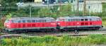 225 004-1 und 225 086-8 bei der Tankstelle in Ulm am 14.08.2008.