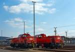   Zwei Voith Gravita 10 BB der DB Schenker Rail Deutschland AG sind am 07.04.2013 im Bahnhof Montabaur abgestellt, beide sind mit der automatischen Rangierkupplung RK 900 ausgestattet.