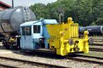 323 697-3 von Hersteller Jung der Firma Schrott Gr�ger  98 80 3 323 697-3 D-SDN in Neu-Offingen am 02.08.2012.