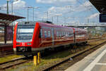 Der Dieseltriebwagen mit Neigetechnik 612 654 / 612 154 (95 80 0612 654-3 D-DB / 95 80 0612 154-4 D-DB), ein Bombardier  RegioSwinger  der DB Regio Bayern, ist am 21 April 2023 im Hbf Hof abgestellt.
 
Der Triebzug wurde 2002 von Bombardier unter den Fabriknummern 23791 und 23792 gebaut.