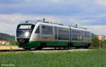 Desiro BR 642 der Vogtlandbahn VT 12 mit Namen   Landkreis Tirschenreuth   als VBG 81116 Regensburg - Weiden, fotografiert auf der KBS 855 Regensburg - Hof bei Zeitlarn am 09.05.2012 --> Ich hatte