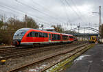 Der Dieseltriebzug 642 060 / 642 560 (95 80 0642 060-7 D-DB / 95 80 0642 560-6 D-DB) ein Siemens Desiro Classic der Kurhessenbahn (geh�rt zur DB Regio AG), f�hrt am 08.01.2022, als RB 94 „Obere