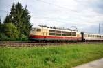 103 245-7 bei Neu-Ulm mit dem Freitagabend IC aus München, bis Ulm mit Umsetzung und sofortiger Leer-Rückfahrt nach München, am 29.07.2011.
