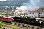 110 457-9 und 052 740-8 in Geislingen Steige am 12.09.2010.