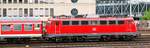 110 466-0 mit Nahverkehrszug in Hannover am 17.04.2007.