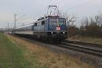 TRI 111 074 zieht der RB 37 in der N�he von Kaarst am 22 J�nner 2025.