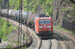 185 052-8 mit Kesselwagenganzzug auf der Geislinger Steige am 06.05.2011.
