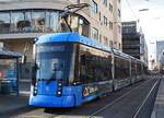 Straßenbahn / Stadtverkehr; München;      S 1-5 Nr.2315 Variobahn von Stadler Baujahr 2011 am Karlsplatz Nord in Mümchen am 09.11.2014.