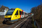Der VT 267 (95 80 0648 167-4 D-HEB / 95 80 0648 667-3 D-HEB) ein Alstom Coradia LINT 41 der HLB (Hessische Landesbahn), ex Vectus VT 267, hat am 28.02.2022, als RB 90  Westerwald-Sieg-Bahn   (Limburg