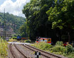 Die SPITZKE G 1206-SR-01 / 275 846-4 (92 80 1275 846-4 D-SLG) der SPITZKE SE (Großbeeren), ex XR 01 der SPITZKE RIEBEL GLEISLOGISTIK, ex V 200 001 der Xaver Riebel Gleisbau, fährt am 17 Juli