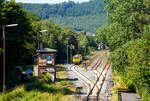Das Gleisarbeitsfahrzeug „Hummel“ 746 014 (99 80 9110 014-4 D-DBMP), ein Plasser & Theurer GAF auf der MISS-Plattform, der DB InfraGO Netz Instandhaltung, ex DB Netz AG war am 19 Juni 2026 im Bahnhof Herdorf im Einsatz. Hier wurden die Fl�gel der Formsignale getauscht. 

Das Gleisarbeitsfahrzeug (GAF) wurde 2019 von Plasser & Theurer in Linz/Donau (�sterreich) unter der Fabriknummer 6702 gebaut. 