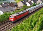   Die 181 219-7 zieht den IC 133  Ostfriesland  (Luxemburg - Norddeich Mole) am 21.06.2014 durch Hatzenport in Richtung Koblenz.