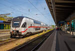 Der vierteilige Stadler KISS - IC2 4113 der Baureihe 4110 (ex Westbahn) der DB Fernverkehr AG hat am 16.05.2022, als IC 2274 von Dresden Hbf, via Berlin Hbf und Waren(M�ritz) den Hbf Rostock,