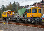 Das Gleisarbeitsfahrzeug „Hummel“ 746 014 (99 80 9110 014-4 D-DB), ein neues Plasser & Theurer GAF (MISS-Plattform) der DB Netz AG (Netz Instandhaltung) f�hrt am 18.01.2022 von Betzdorf