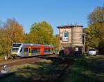   Die Konkurrenz ist weg, da muss der Fotospezialist f�r die Hellertalbahn mal wieder zeigen was er drauf hat;-) Ein GTW 2/6 der Hellertalbahn kommt am 27.10.2012 von Neunkirchen, �ber die genamtliche