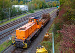  Auf den letzten vorhandenen Metern Gleis der Strecke zwischen Bahnhof Herdorf und Neunkirchen tätigt die KSW 45 (98 80 0276 016-9 D-KSW) eine MaK G 1204 BB der Kreisbahn Siegen-Wittgenstein mit