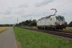 Solofahrt am 8 Augustus 2025 für TX Log 7193 316 durch Kaarst Broicherseite, wo ein bekannter Fotoort liegt mit offenbarer Weg dazu.
