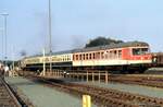 Ein bunt zusammengesetzter 614 beim Jubiläum 150 Jahre Deutsche Eisenbahn in Nürnberg am 18.08.1985.