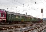   Ehemaliger Bahnpostwagen Dmz 090 der Deutschen Bundespost (DBP), 56 80 8995 017-0 D-EJS der Eisenbahnstiftung Joachim Schmidt als Begleitwagen f�r das Personal der 01 150 am 05.12.2015 bei der