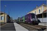 Der TER 96586 von Evian nach Lyon wird mit einem Z 26500 in einer besonderen Farbgebung gefahren.