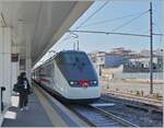 Der FS Trenitalia IC 608 von Lecce (ab 6:23) nach Bologna Centrale (an 15:00) erreicht Trani.