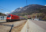 Die ÖBB Taurus III 1216 021/ E 190 021 (91 81 1216 021-6 A-ÖBB) rauscht am 27.03.2022, mit dem Eurocity EC 1281 nach Venedig Santa Lucia (München Hbf - Innsbruck Hbf - Verona Porta