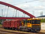  Bei der Fahrt mit unserem Zug der Linie 70 von Luxemburg konnte ich am 16.06.2013 beim Bahnhof Luxemburg diese Aufnahme aus dem Zug machen.