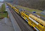 Von der Br�cke �ber dem Bahnhof von Clervaux habe ich den Gleisumbauzug fotografiert.