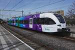 Rrreis/Arriva 369 steht am 19 März 2026 in Arnhem Centraal abfahrtbereit nach Doetinchem.