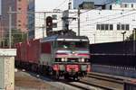 Railogic 1618 durchfahrt am 27 Juli 2018 Tilburg.