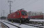 Die ÖBB 1116 087 welche den IC 183 von Stuttgart nach Singen brachte wartet nun auf die Rückleistung.