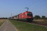 Mit ein Ganzzug durchfahrt �BB 1116 042 Kaarst-Broicherheide am 12 Augustus 2025.