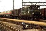 �BB 1045 009-6 rangiert in Attnang-Puchheim am 05.05.1988.